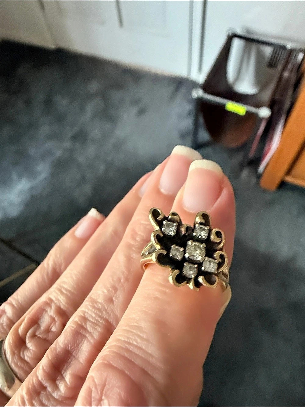 Black & Gold Floral Statement Ring Like New